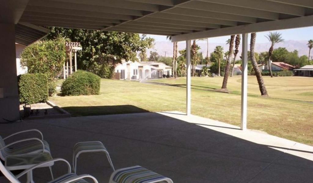 43420 Illinois Avenue Property Photo 3
