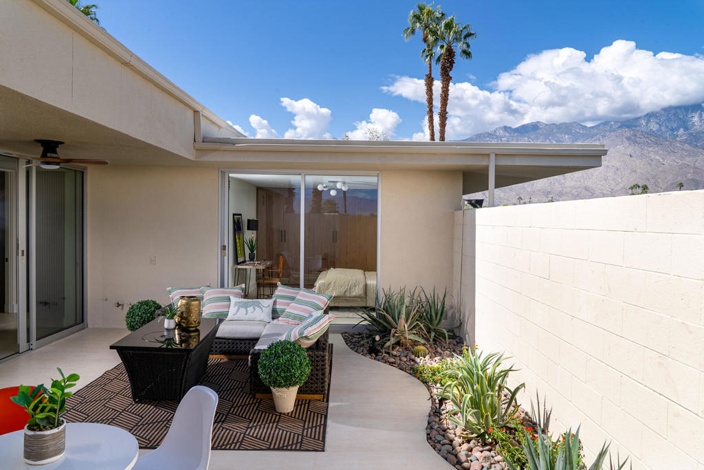 139 Desert Lakes Drive Property Photo 14