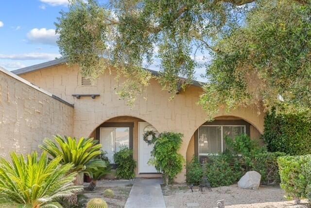 45690 Capistrano Street Property Photo 5