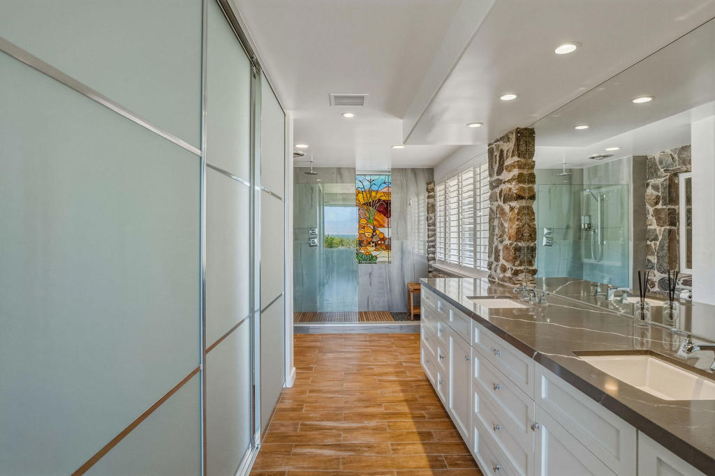 2350 S Araby Drive Property Photo 32