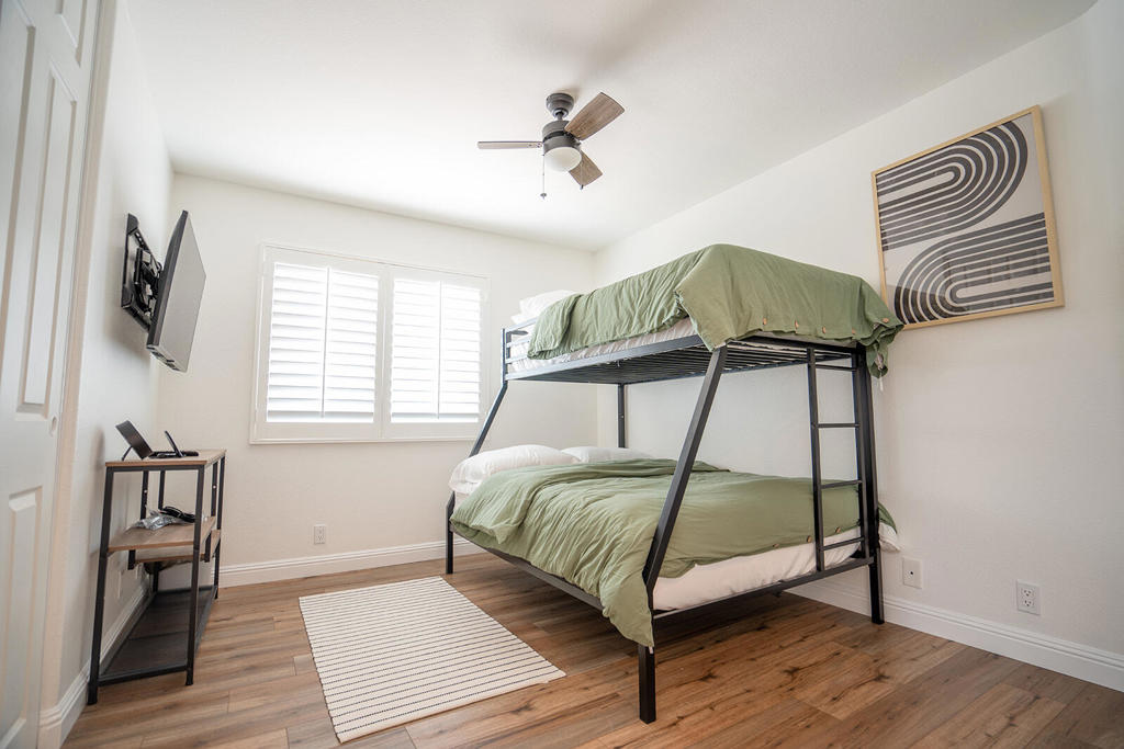 45150 Birchcrest Circle Property Photo 42