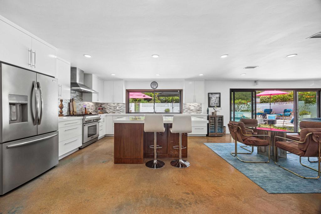 33581 Via De Agua Property Photo 11
