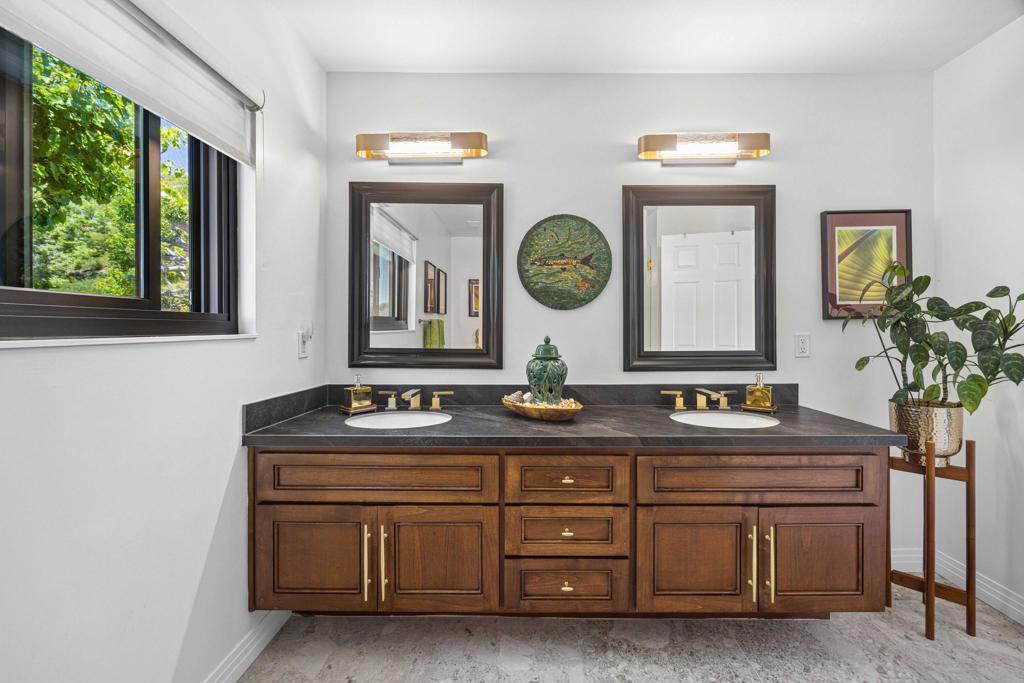 33581 Via De Agua Property Photo 21