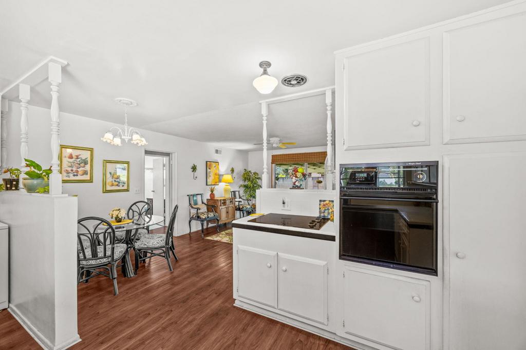8822 Lola Avenue Property Photo 15