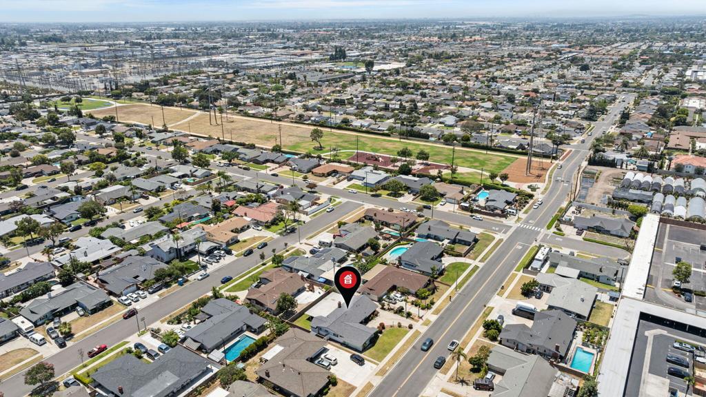 8822 Lola Avenue Property Photo 40