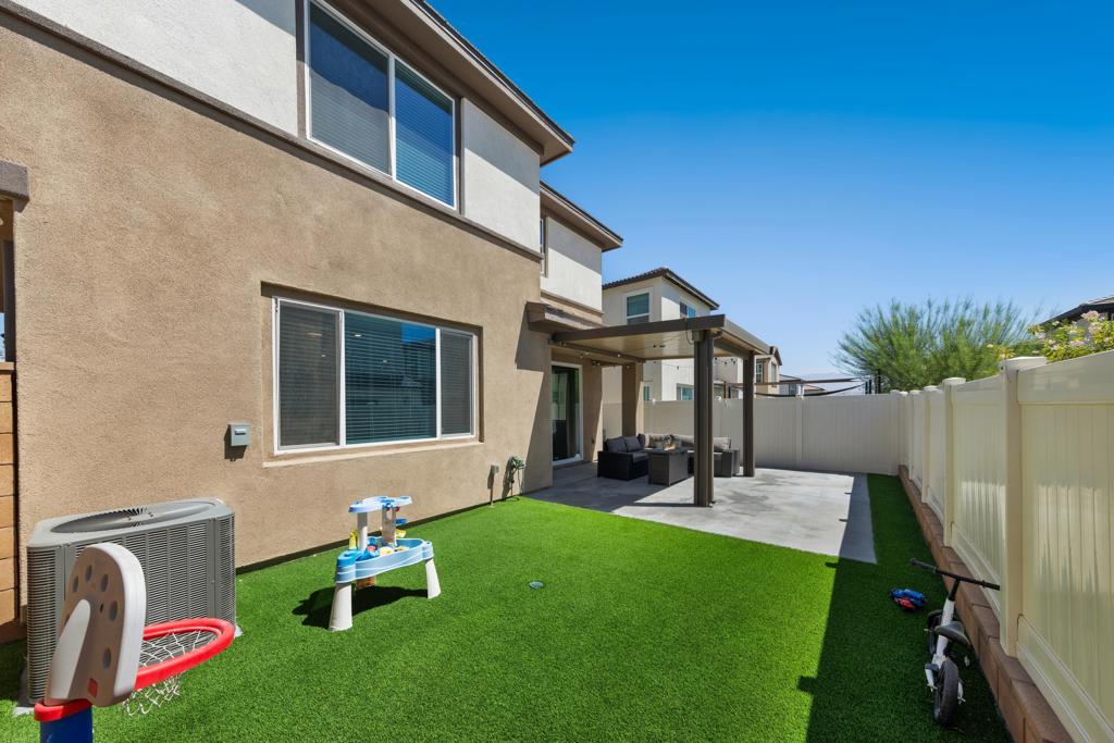 76267 Cambridge Drive Property Photo 32