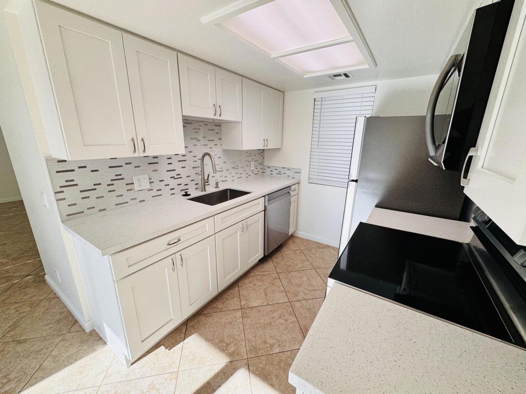 43376 Cook 6 Property Photo 1