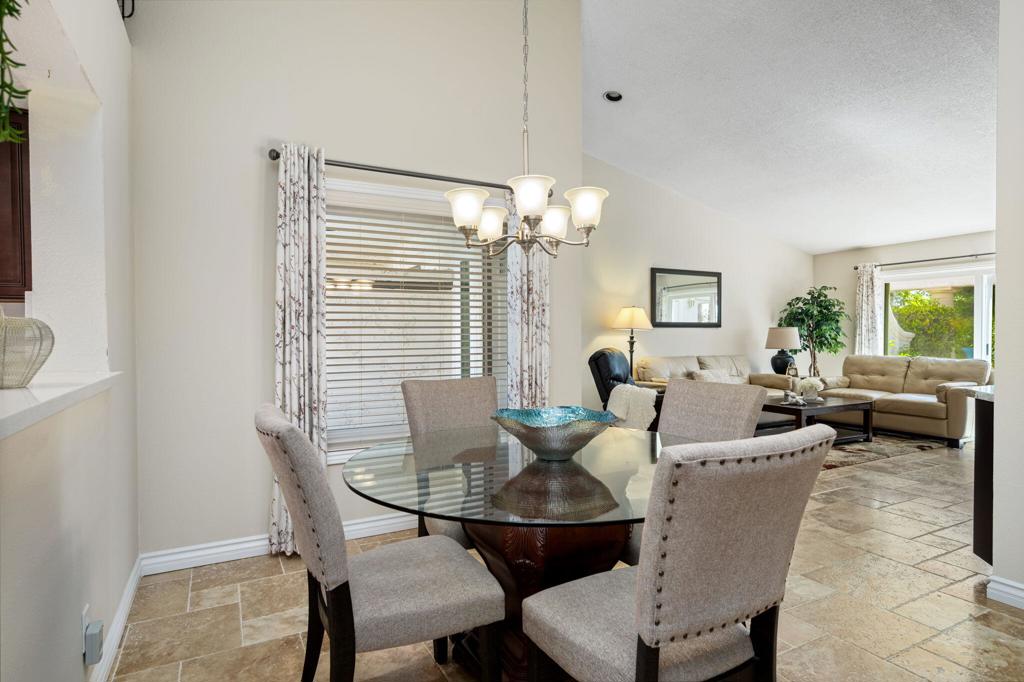 130 Desert Falls Drive E Property Photo 12
