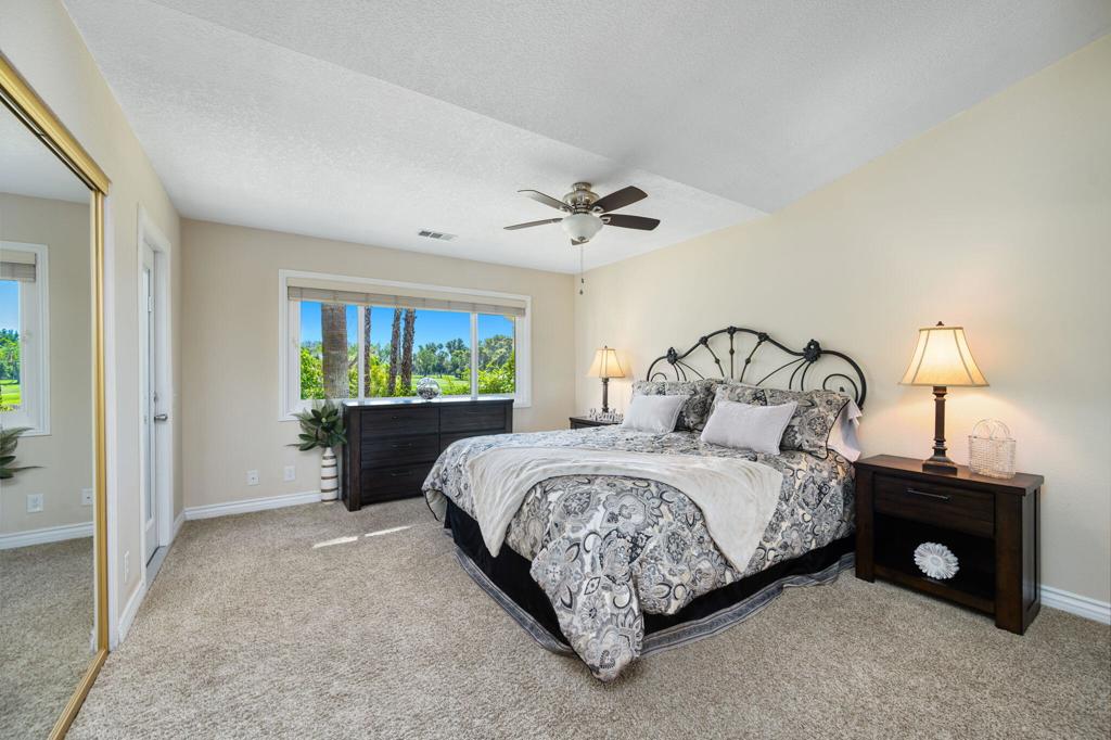 130 Desert Falls Drive E Property Photo 20