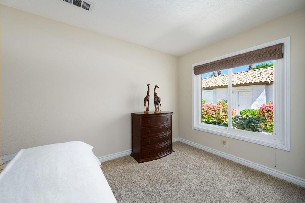 130 Desert Falls Drive E Property Photo 24