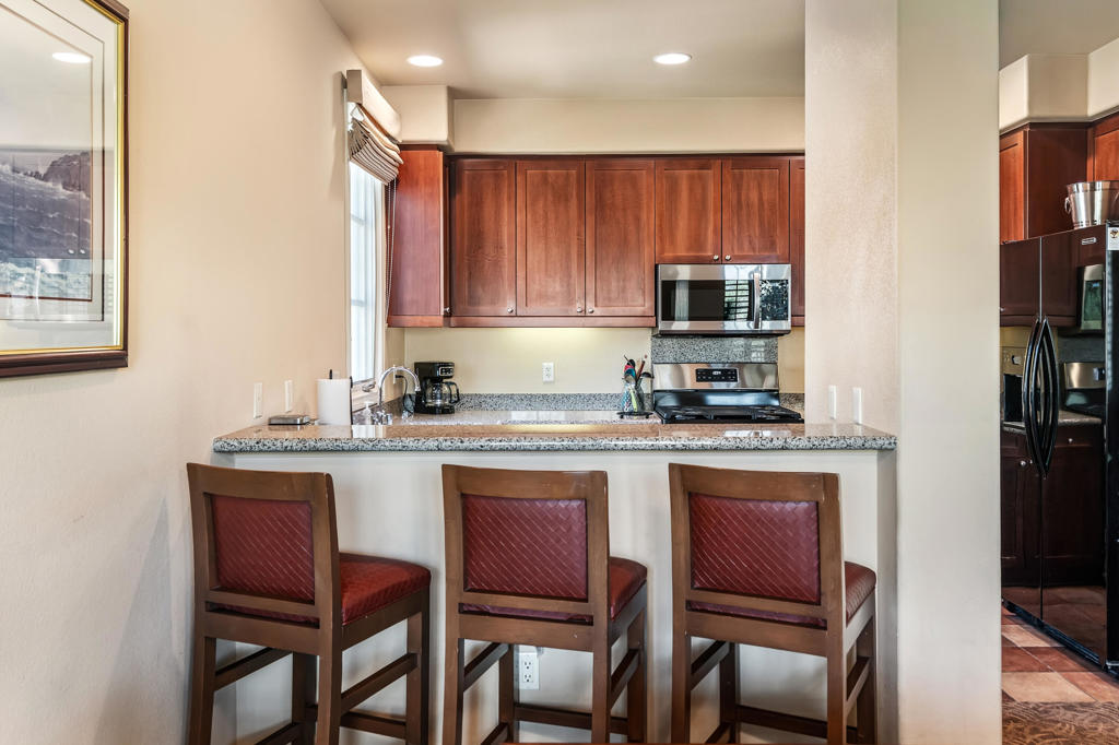 48796 Classic Drive Property Photo 12
