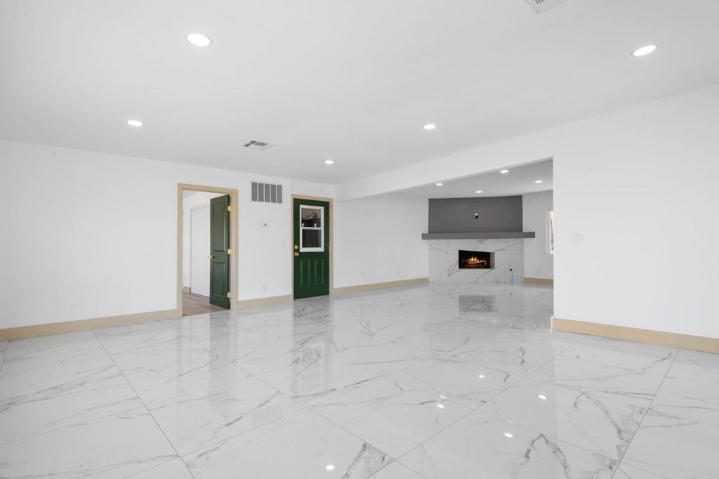 68570 J Street Property Photo 9