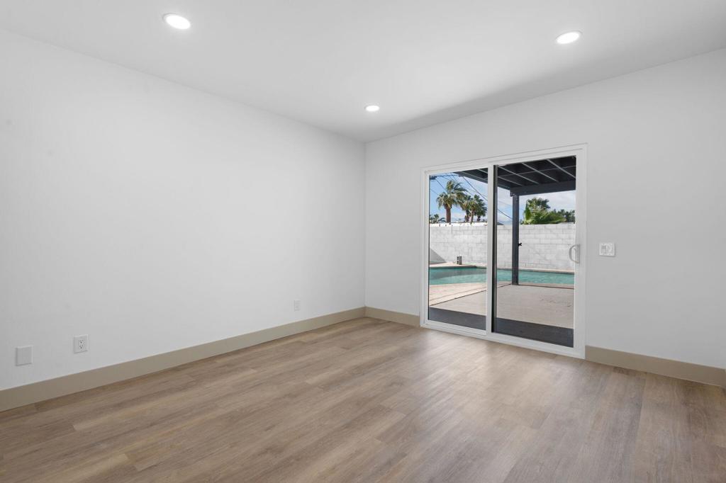 68570 J Street Property Photo 14