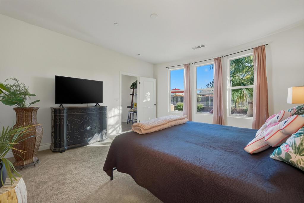82375 Round Valley Drive Property Photo 14