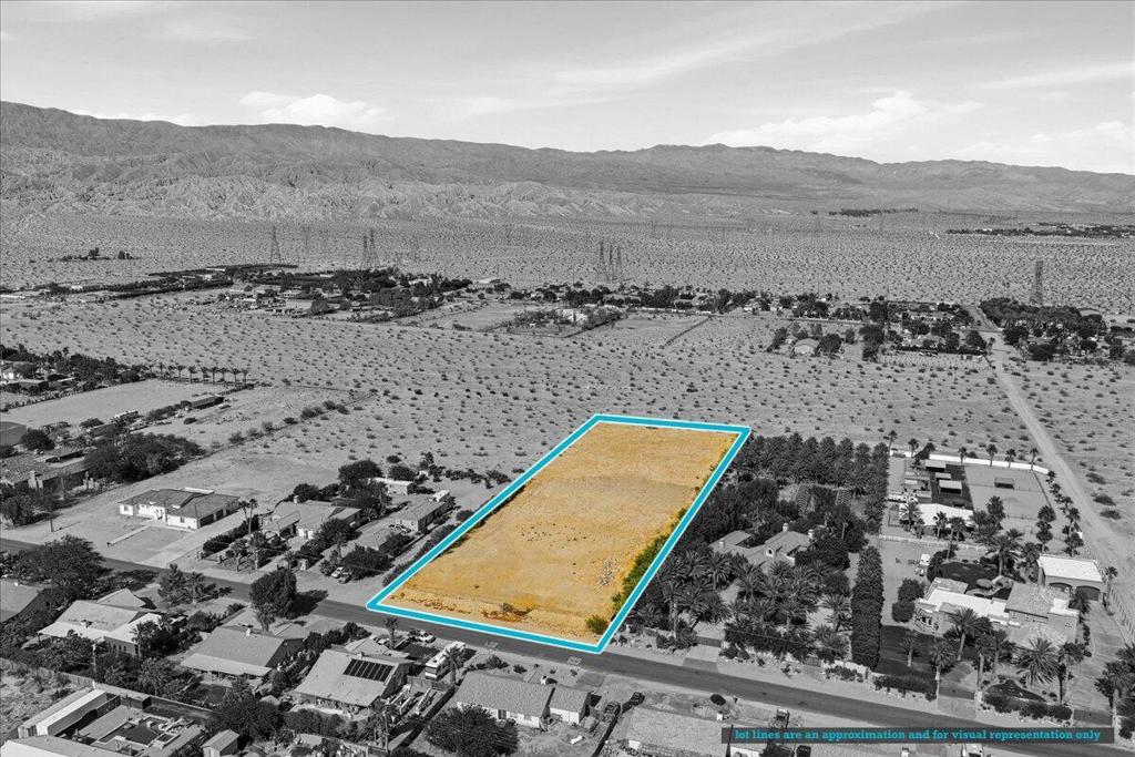 30814 Desert Moon Drive Property Photo 2