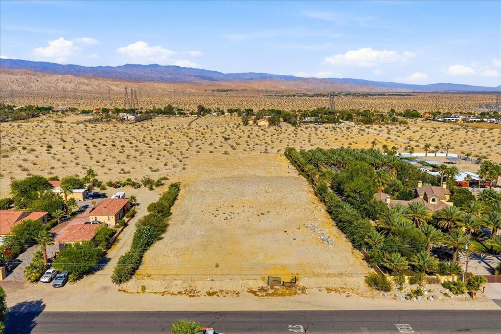 30814 Desert Moon Drive Property Photo 11