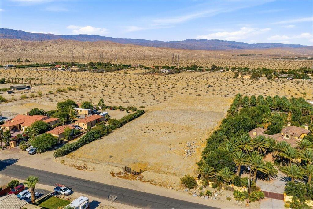 30814 Desert Moon Drive Property Photo 13