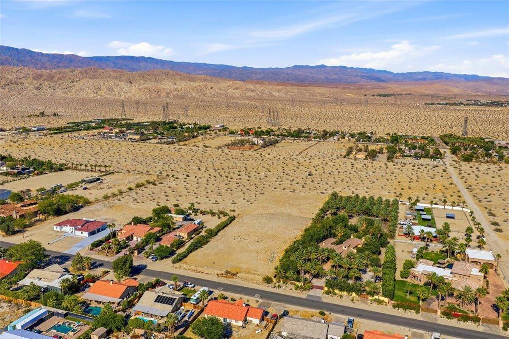 30814 Desert Moon Drive Property Photo 14