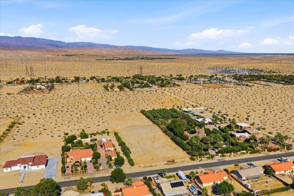 30814 Desert Moon Drive Property Photo 19