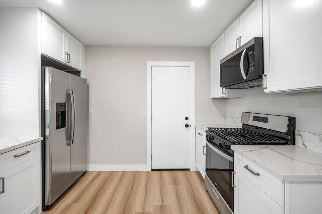 82142 W Solar Court Property Photo 22
