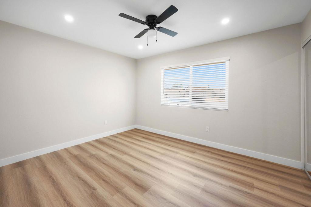 82142 W Solar Court Property Photo 26