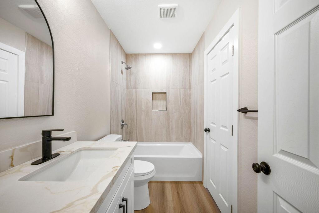82142 W Solar Court Property Photo 28