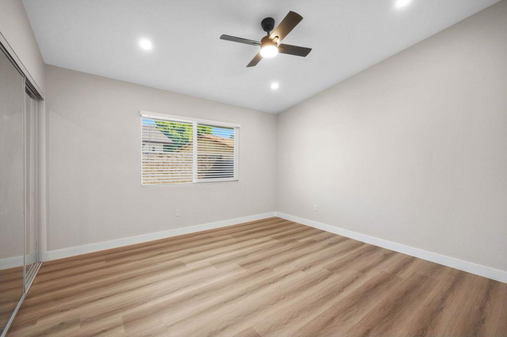 82142 W Solar Court Property Photo 30