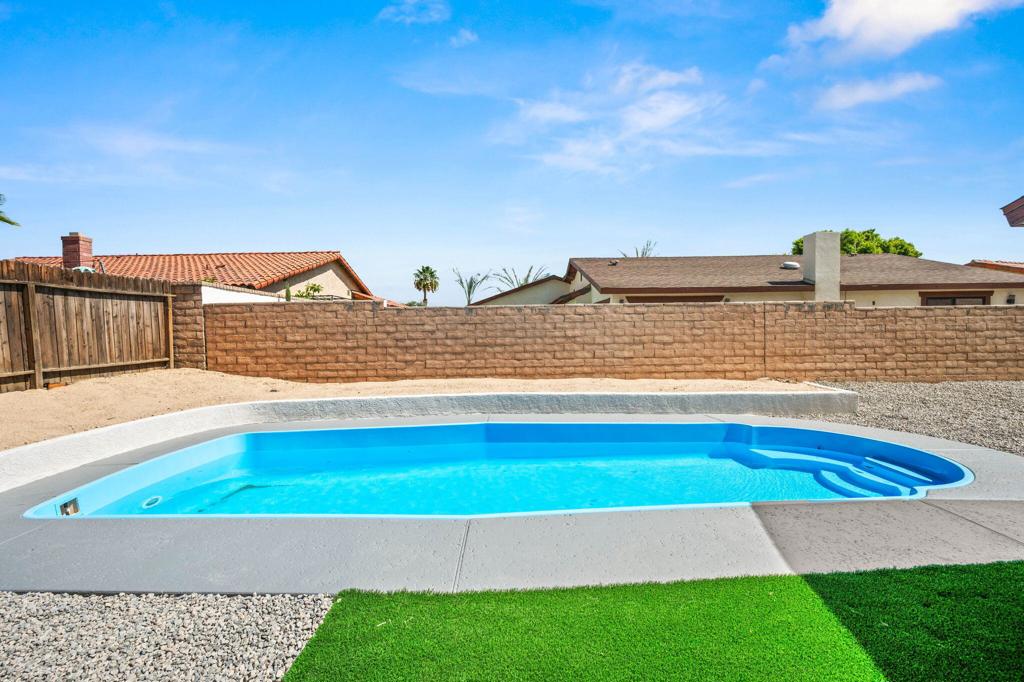 82142 W Solar Court Property Photo 38