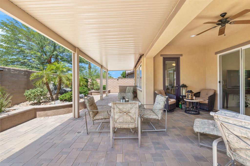 85639 Treviso Drive Property Photo 3