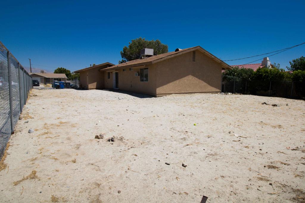 16195 Via Vista Property Photo 21