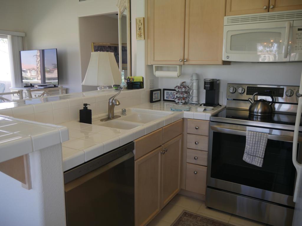 78435 Magenta Drive Property Photo 6