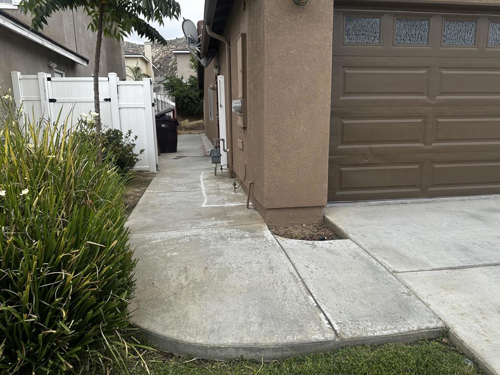 16724 Withers Way Property Photo 14