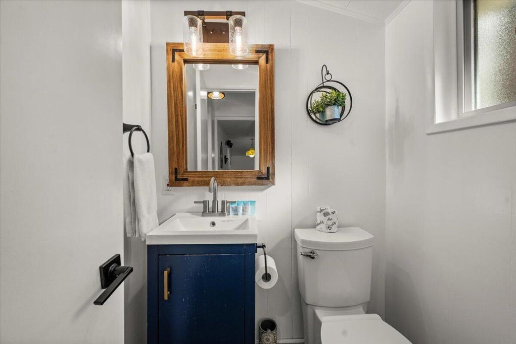 39187 N Bay Drive Property Photo 16