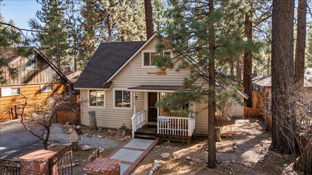 39187 N Bay Drive Property Photo 44