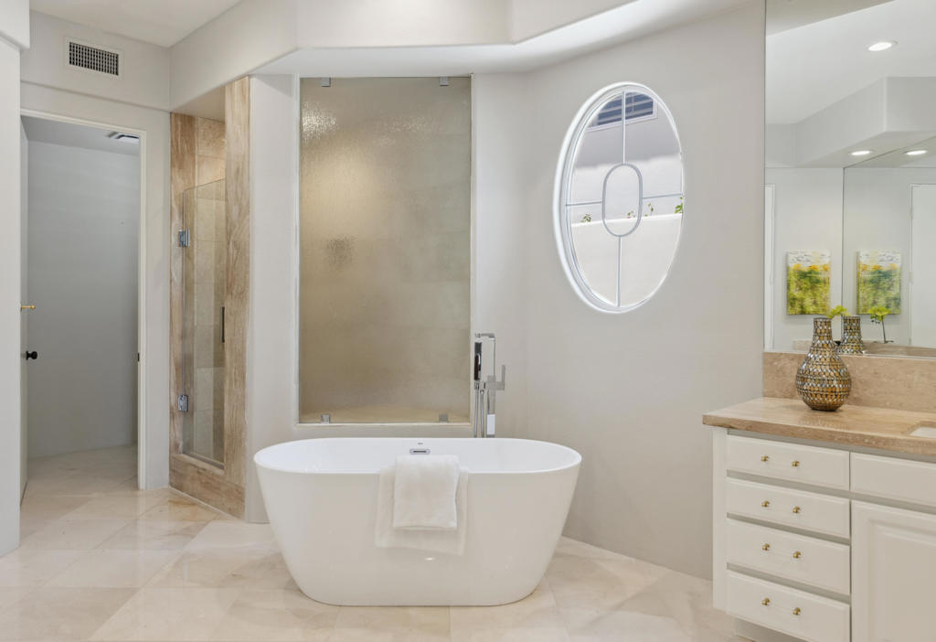 79015 Via San Clara Property Photo 26