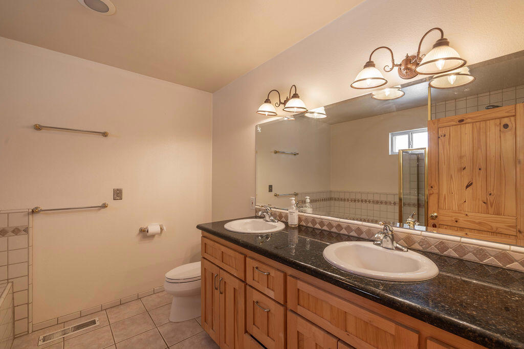 661 Cedar Glen Drive Property Photo 31