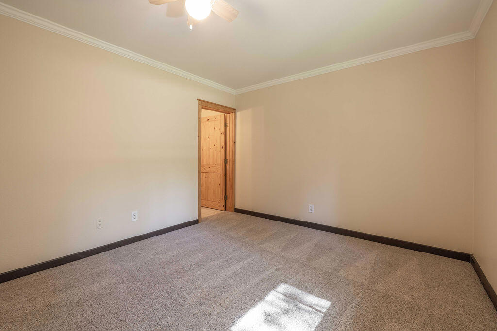 661 Cedar Glen Drive Property Photo 36