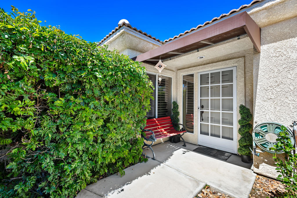 23 Vistara Drive Property Photo 9