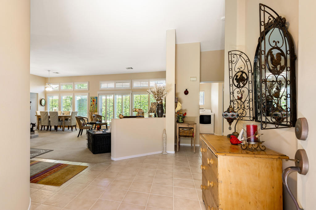23 Vistara Drive Property Photo 10