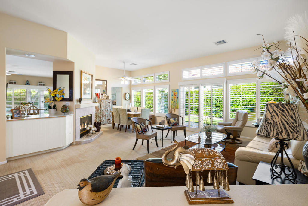 23 Vistara Drive Property Photo 12