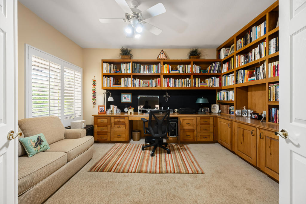 23 Vistara Drive Property Photo 16