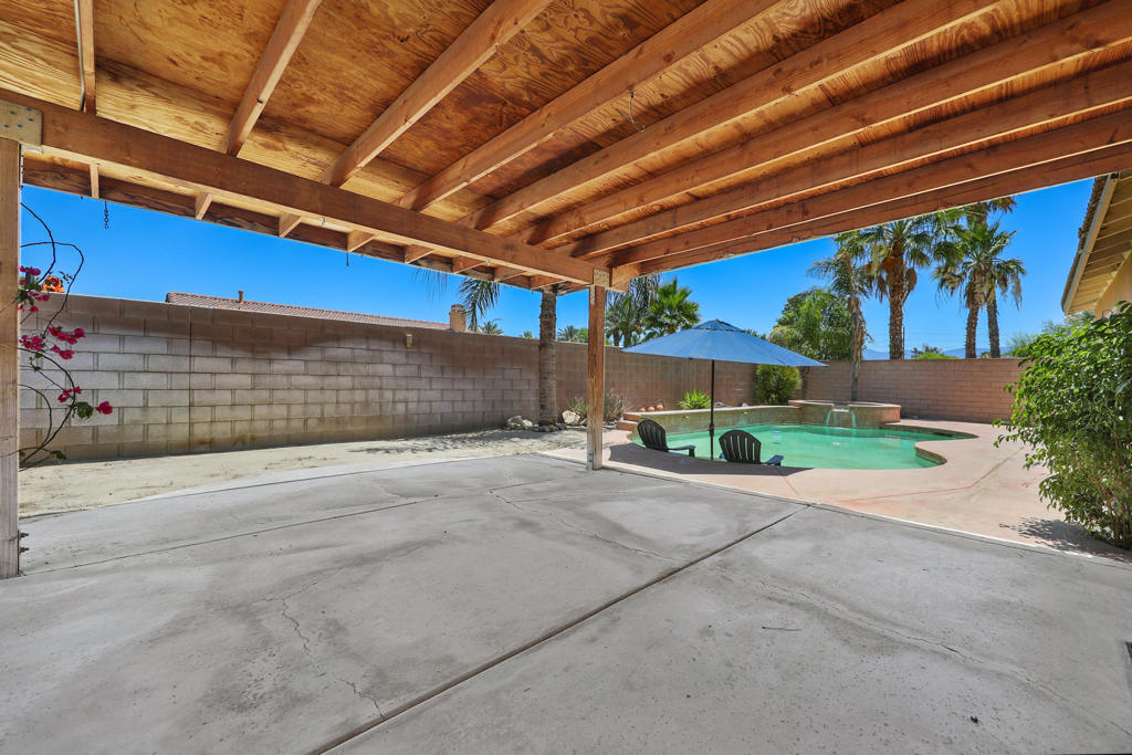 47820 Calle Zafiro Property Photo 30