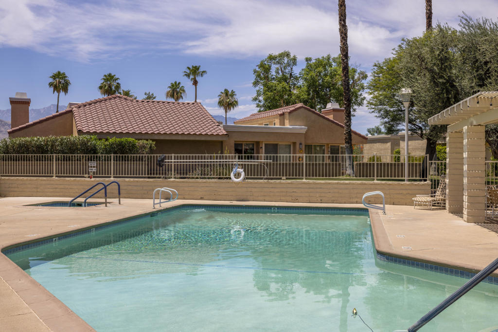 41517 Armanac Court Property Photo 33