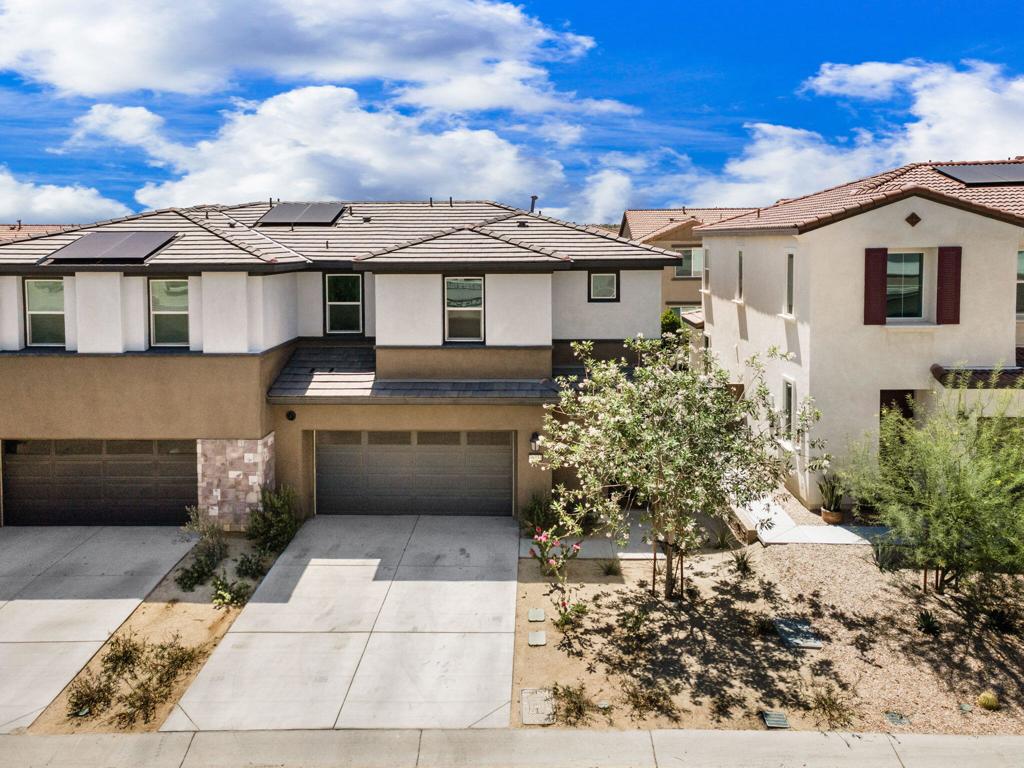76333 Oxford Lane Property Photo 1