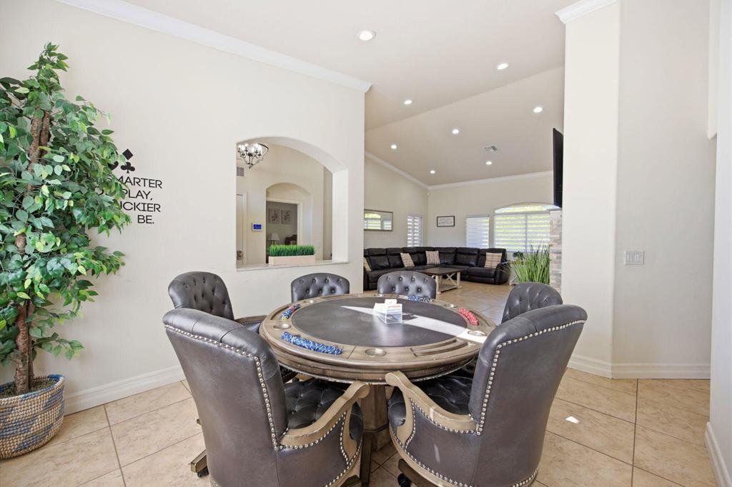 3048 N Bahada Road Property Photo 13