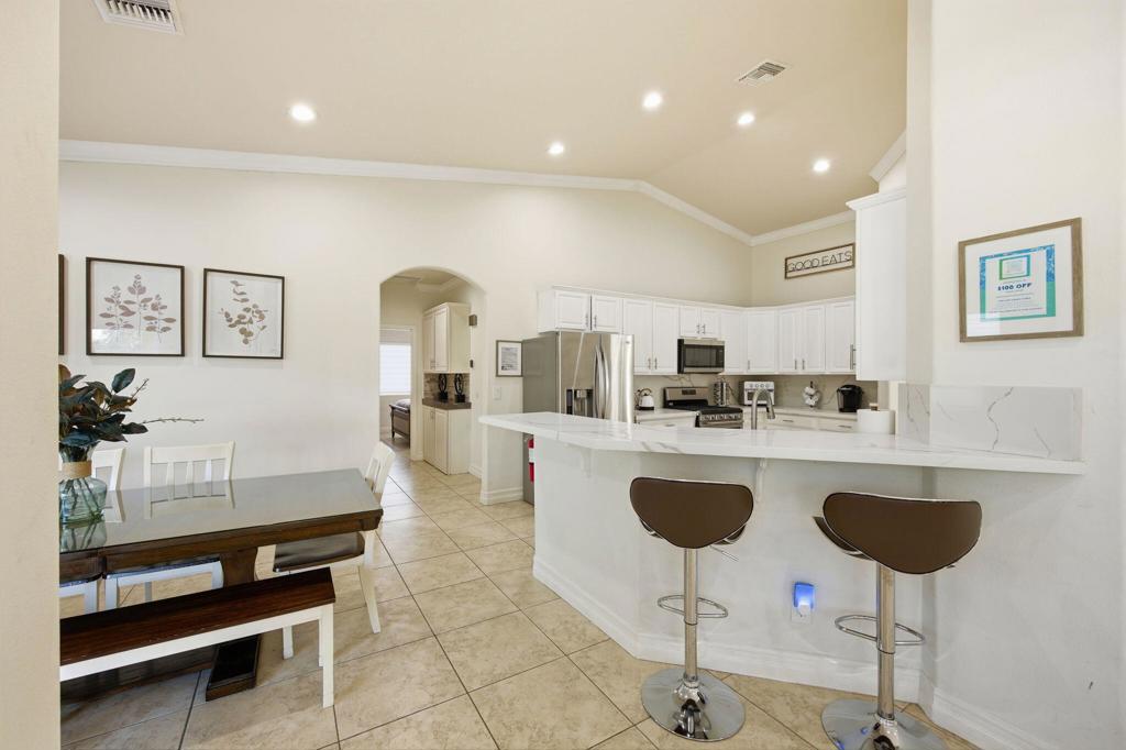3048 N Bahada Road Property Photo 16