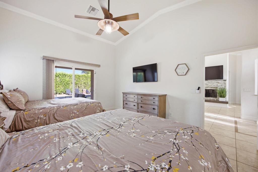 3048 N Bahada Road Property Photo 23