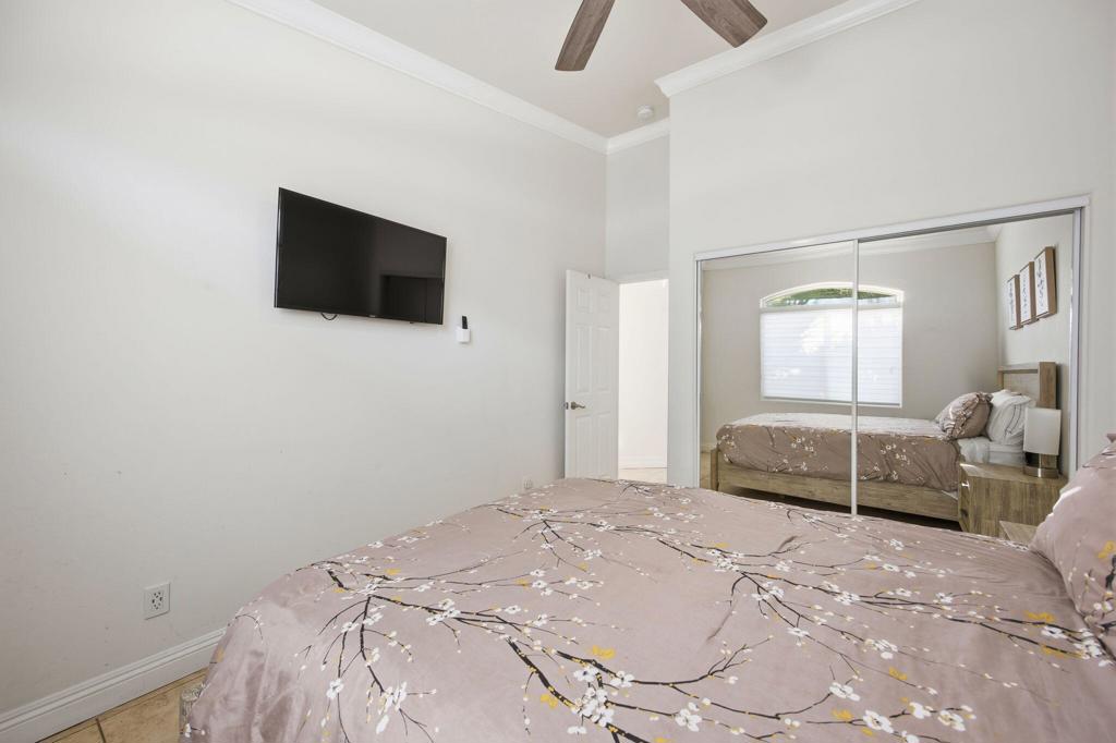 3048 N Bahada Road Property Photo 31