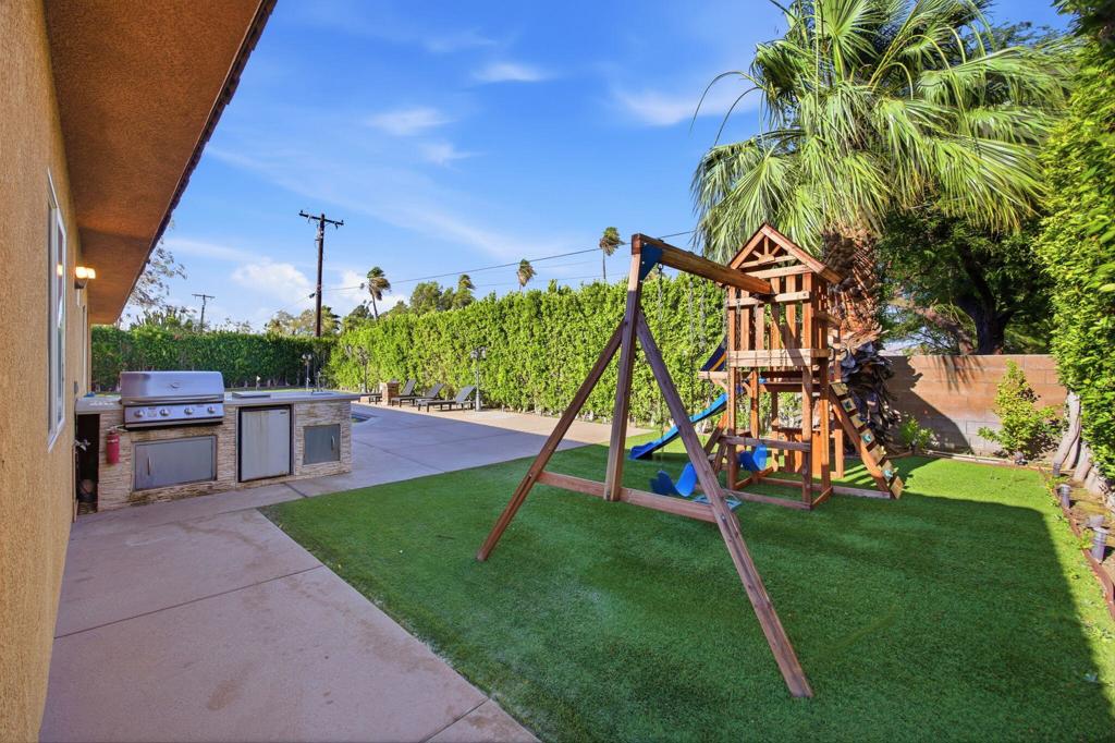 3048 N Bahada Road Property Photo 44