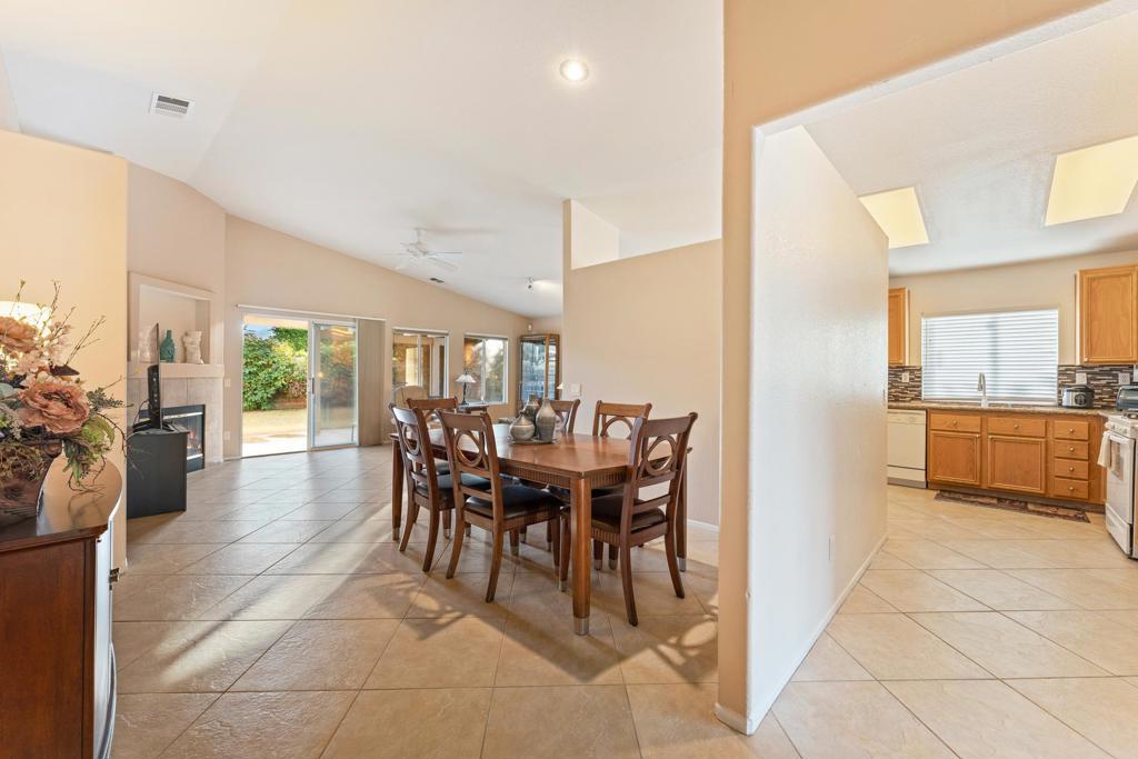 82537 Delano Drive Property Photo 4